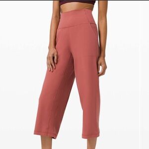 Lululemon Align Wide Leg Crop 23" - Soft Cranberry